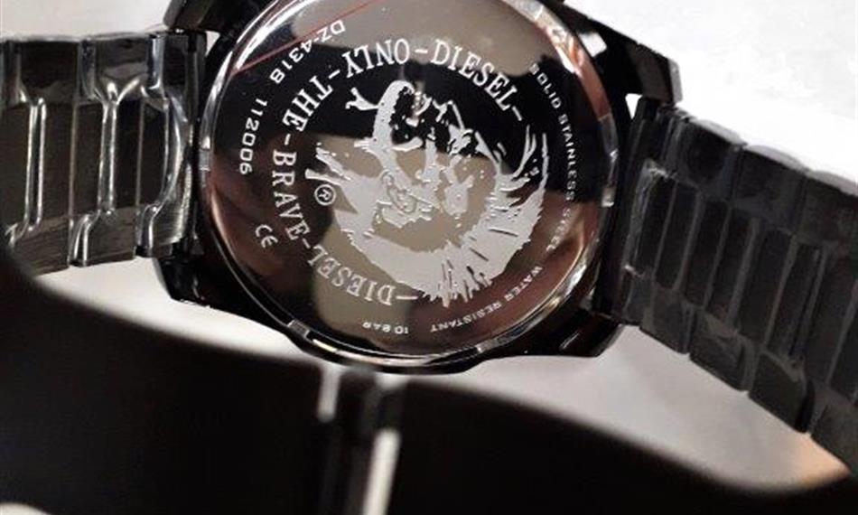 2021-3-2-832hodinky Diesel 1.jpg